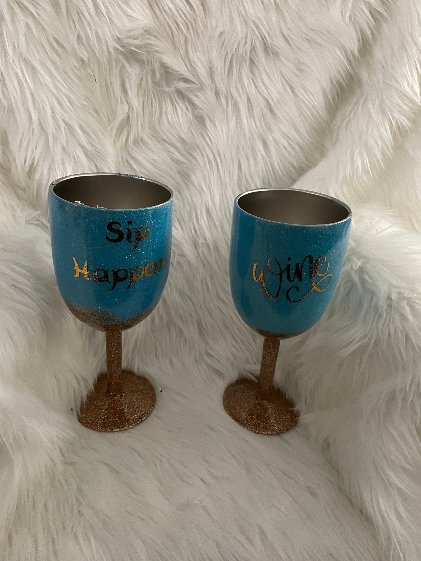 Stemmed Wine Glass Set
