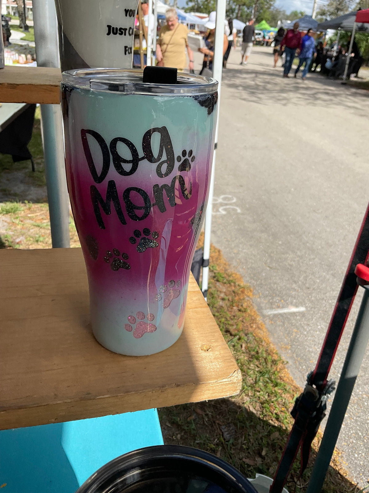30 ounce Dog Mom