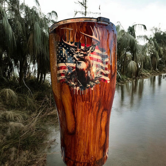 Patriotic Deer Hunting 30 ounce tumbler